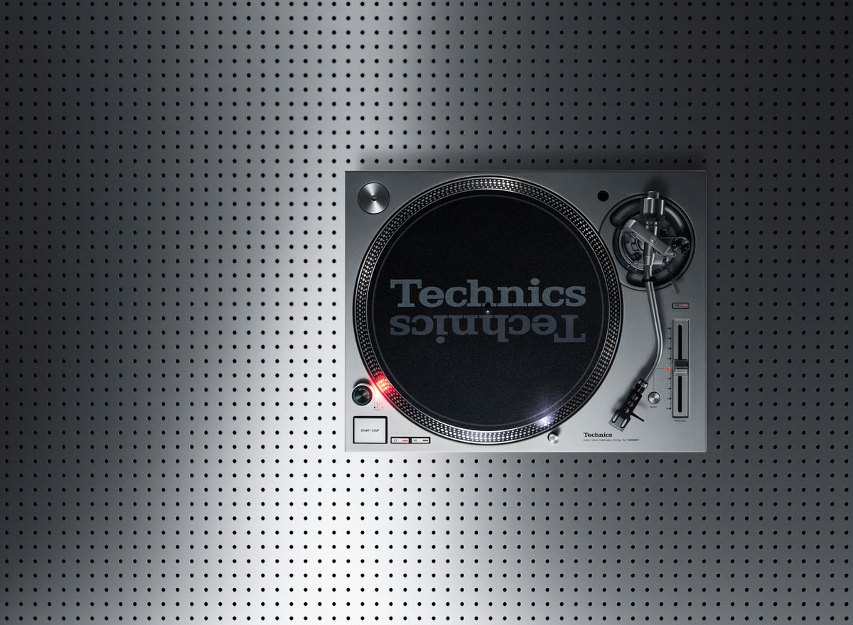 Technics SL-1200MK7 DJ-Plattenspieler