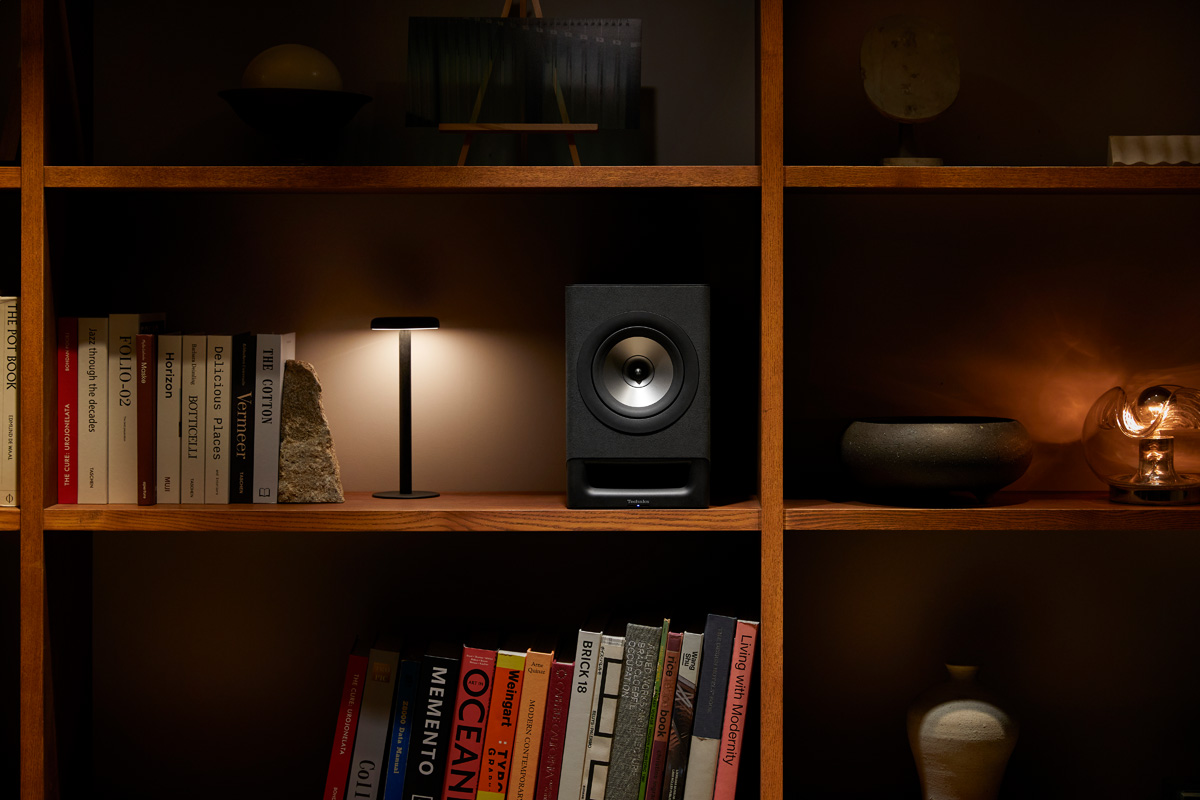 Technics SC-CX700 Kabellose Aktiv-HiFi-Regal-Lautsprecher