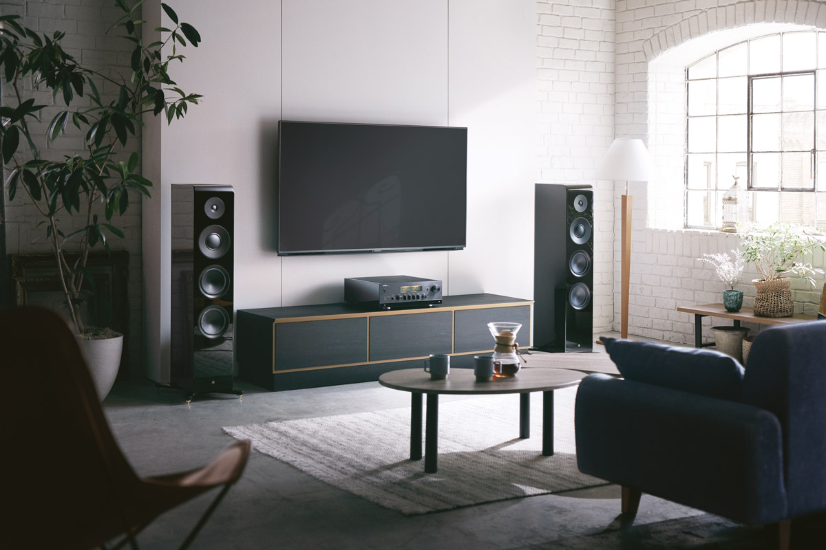Yamaha R-N2000A Netzwerk-Receiver