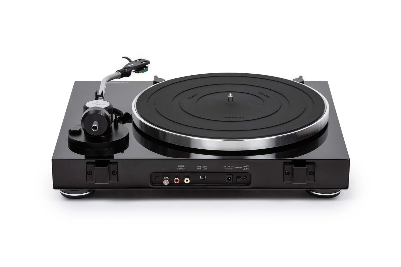 Thorens TD 204 Plattenspieler mit AT95E Tonabnehmer