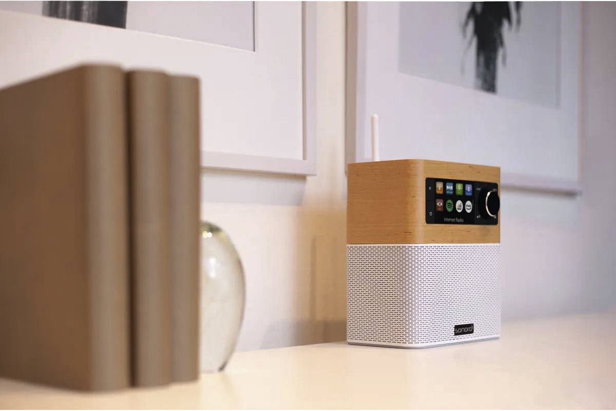 Sonoro STREAM | DAB+/UKW/Internet-Radio | 2,4" Display | Bluetooth | Spotify Connect