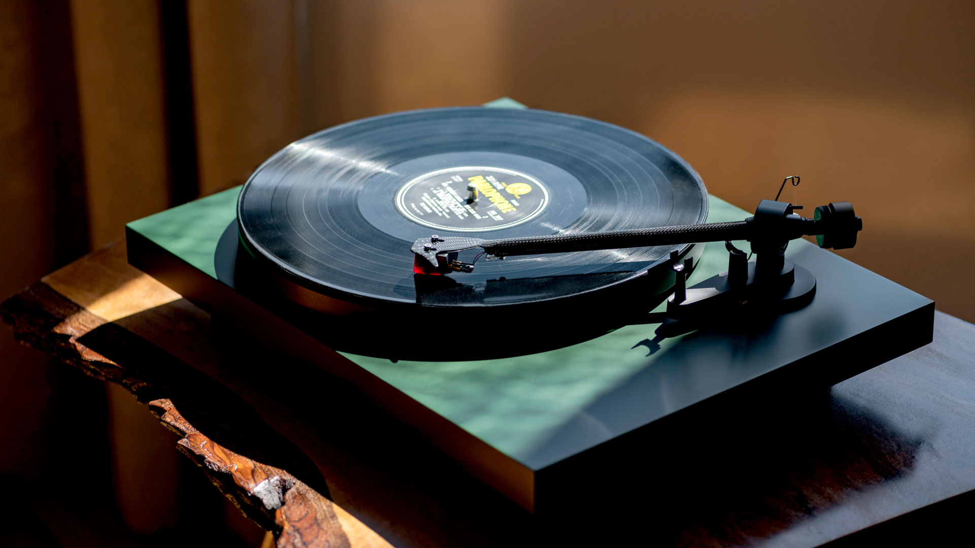 Pro-Ject Debut Carbon EVO