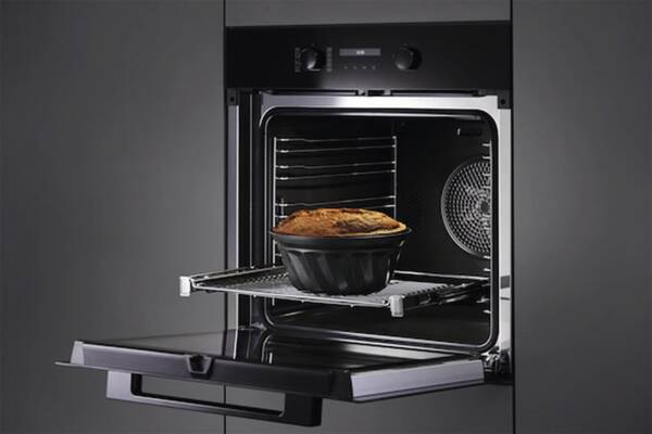 Miele H2761B Einbau-Backofen aus Edelstahl mit Vollauszug