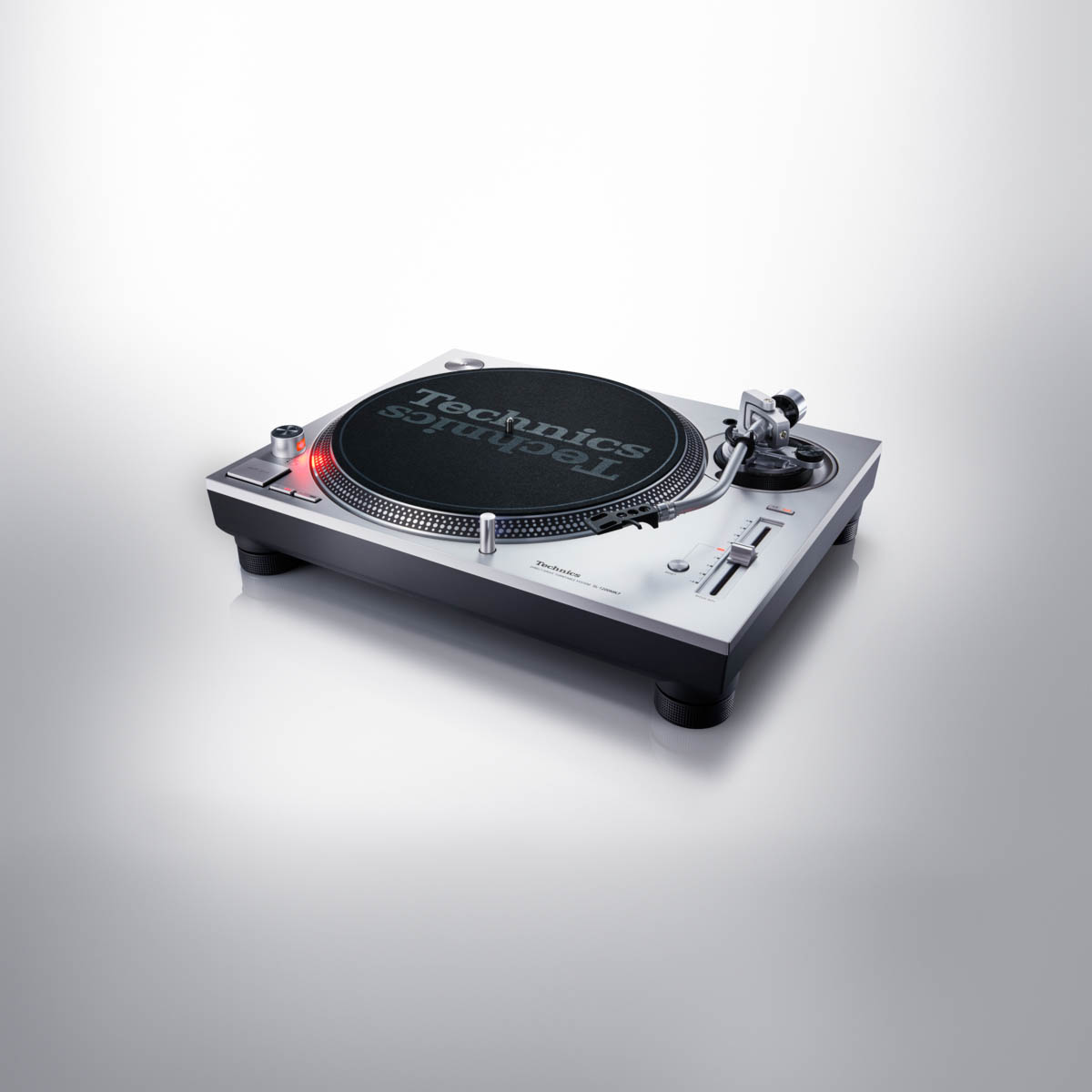 Technics SL-1200MK7 DJ-Plattenspieler