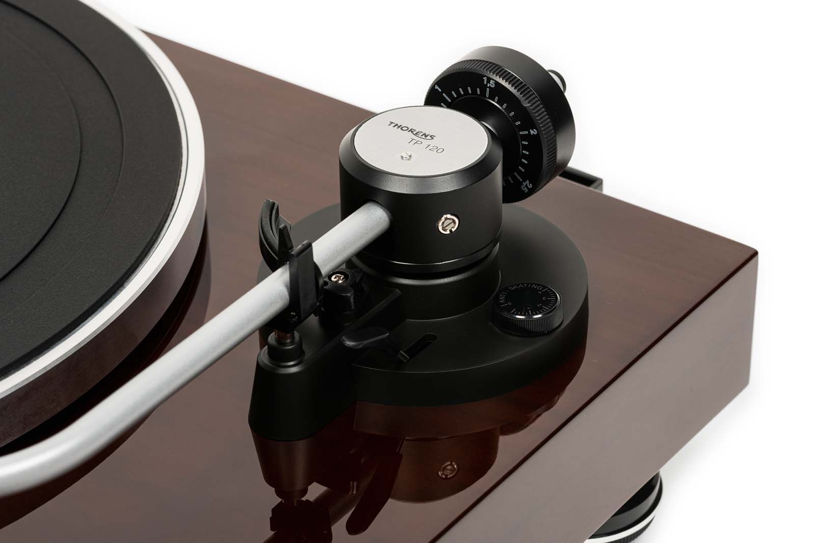 Thorens TD 204 Plattenspieler mit AT95E Tonabnehmer