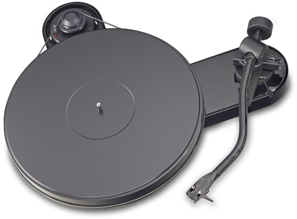 Pro-Ject RPM3 Carbon Schwarz Aussteller